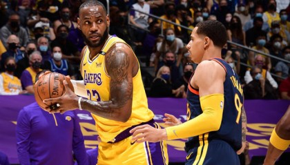  VAR争议判罚引发主帅集体炮轰  