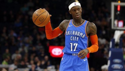  瓦兰丘纳斯30+15鹈鹕胜奇才  