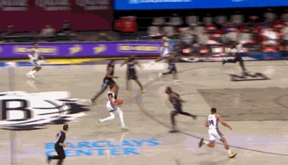  哈里伯顿妙传连连国王进攻流畅轻取黄蜂胜  